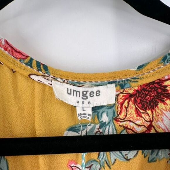 NWT Umgee Women's Floral Yellow Romper Large Boho Lace Accent Dolman Surplice - Picture 4 of 14